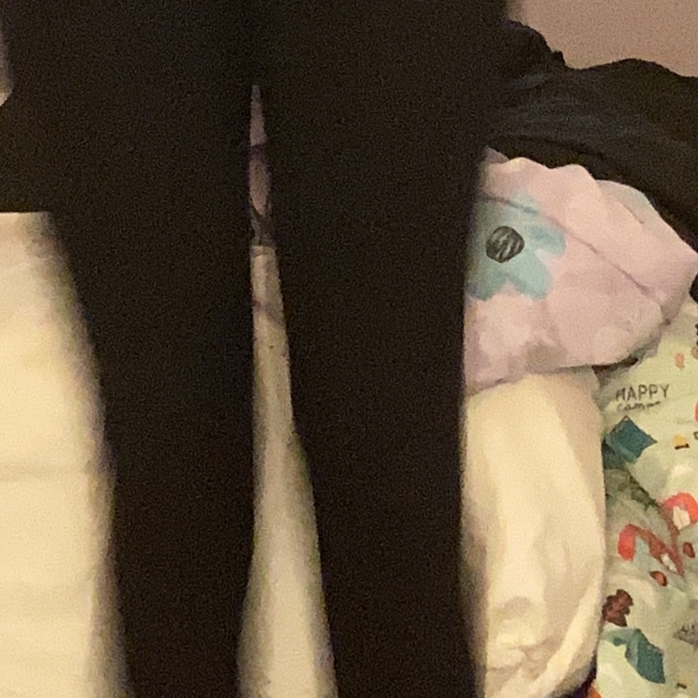 Black leggings